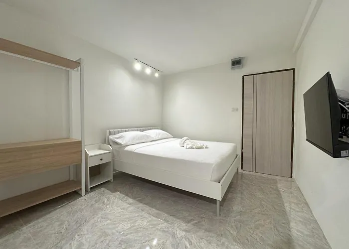 Aparthotel 95 3*