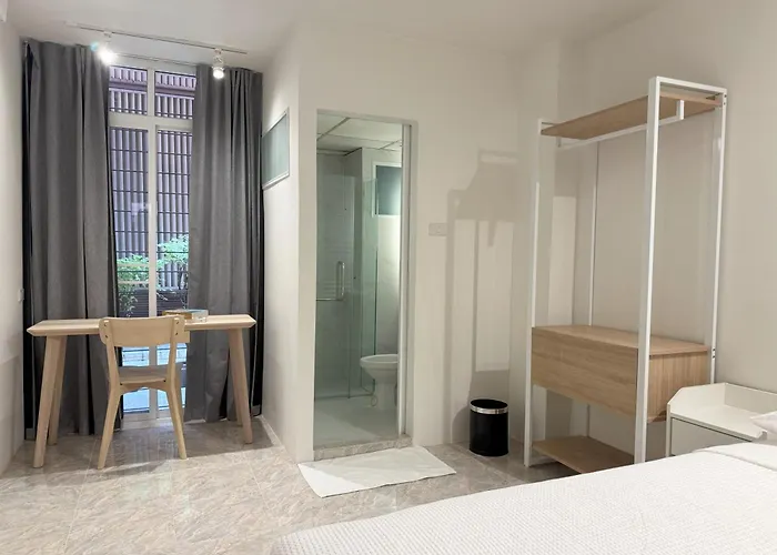 95 Aparthotel 3*